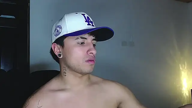 Jhon_mendoza's Webcam Show