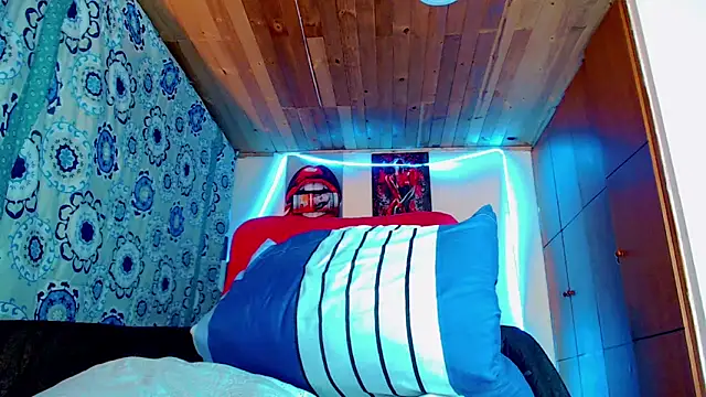 Sara_Buck's Webcam Show