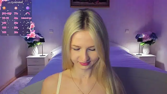 Julie_Blaze's Live XXX Chat