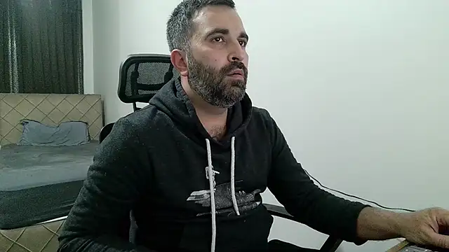 tgltplsr 现场XXX聊天