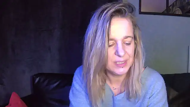 Delichieuse5 现场XXX聊天