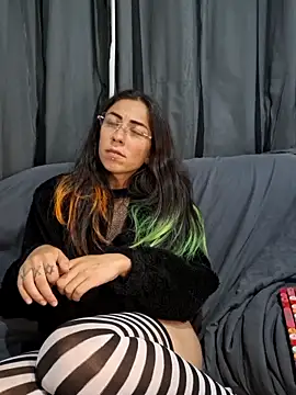 XXX chat uživo modela BabyyMetal