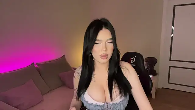 Chatroom XXX en direct de mistress_of_hearts