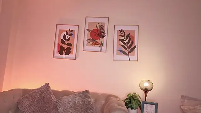 DahianaWalcott: απευθείας συνομιλία ΧΧΧ