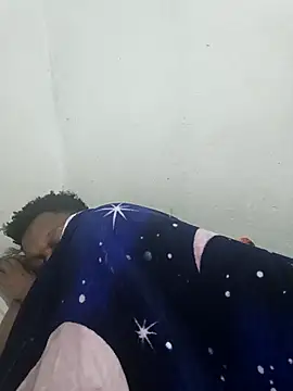 Pertunjukan Kamera Web maickly