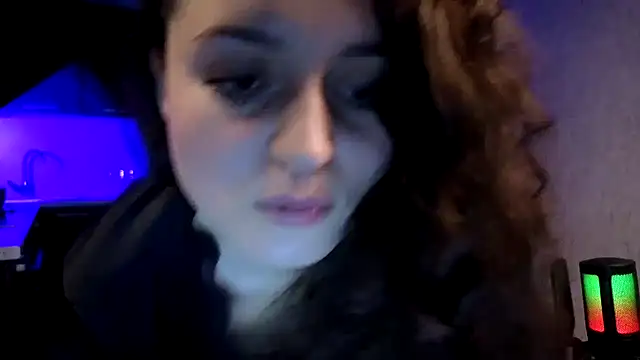 Cerann1: онлайн-секс-чат