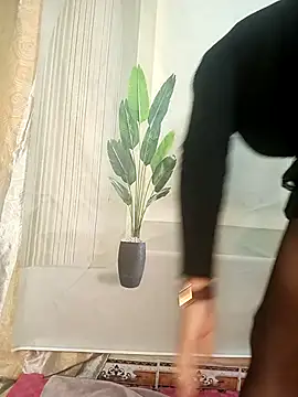 PurpleRose-89's Live XXX Chat