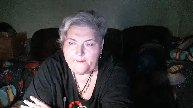 Chat +18 de Lana555 ao vivo