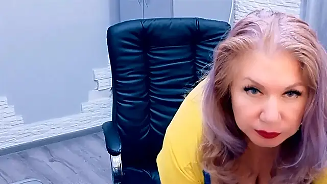 Chatroom XXX en direct de Hornystepmom29