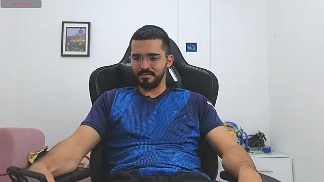 Chat +18 de Massimoo_07 ao vivo