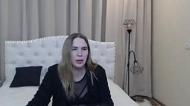 TessaDaybreak's Live XXX Chat