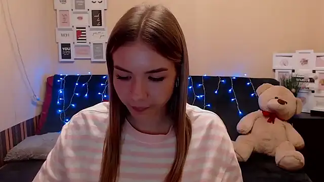 Show modela aSingleOne na web-kameri