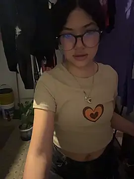 _Queen_love2 Chat XXX live