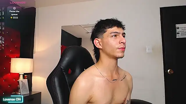 Logan_Woods Webcam Show