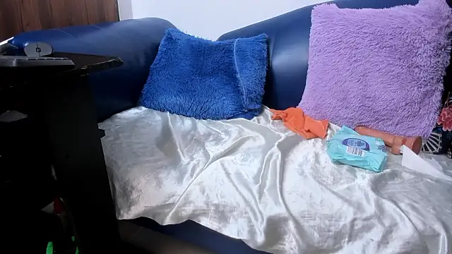 Mature_Skinny Live XXX Chat