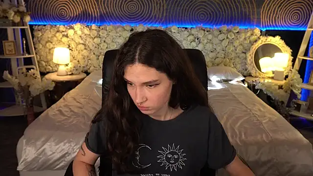 BabyFlowerr: онлайн-секс-чат