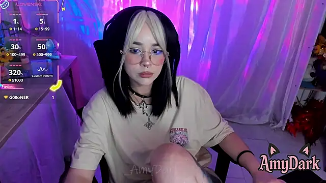 _AmyDark élő XXX-chatje