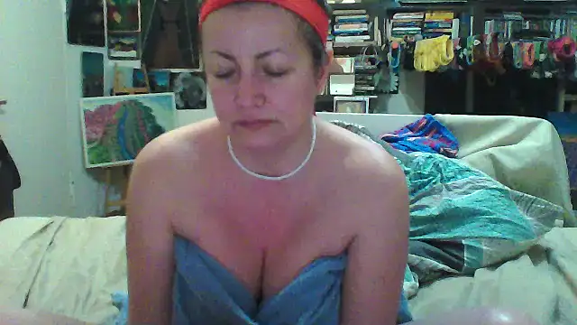 MariaAnaSunshine élő XXX-chatje