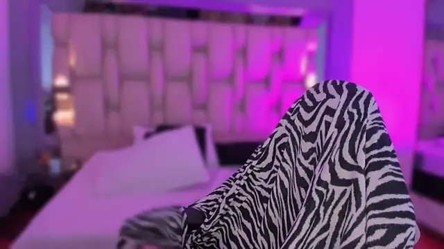 revenmiller_: онлайн-секс-чат