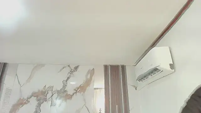 MayaBaker's Webcam Show