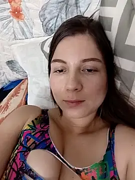 Arianna_Moss élő XXX-chatje