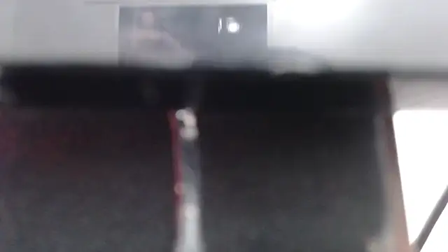 emiliaa_hot élő XXX-chatje