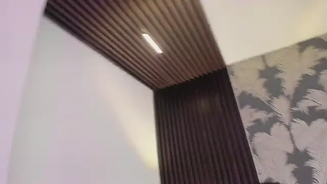 _shantal_smith's Live XXX Chat