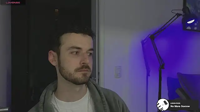 Breezee_'s Live XXX Chat