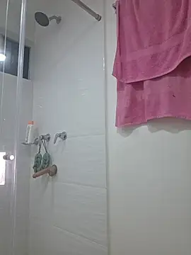 rosebigboobs' Live XXX Chat