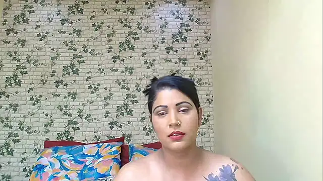 XIndianintimacyのライブXXXチャット