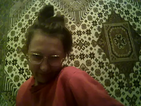 FayInessaKiss' Live XXX Chat