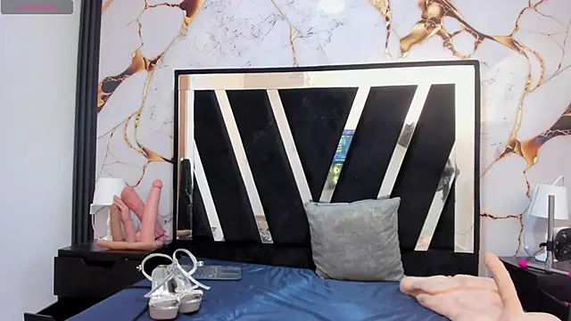 KarinaSimonz Adlı Modelin Canlı XXX Sohbeti