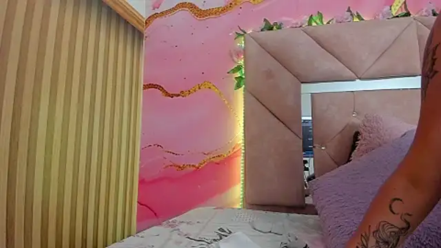 Czat XXX na żywo – Taylor__cooper