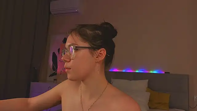 Mia_Luw's Live XXX Chat