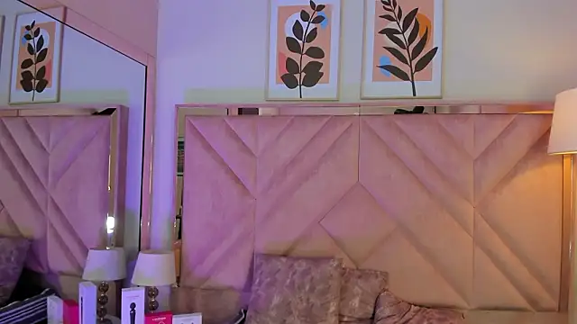 AmmberJones' Live XXX Chat