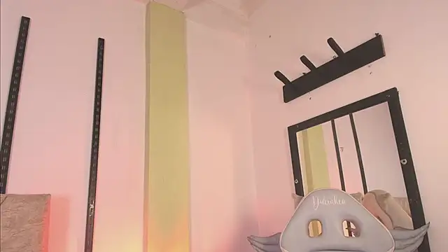 Chatroom XXX en direct de sweet_artemiis