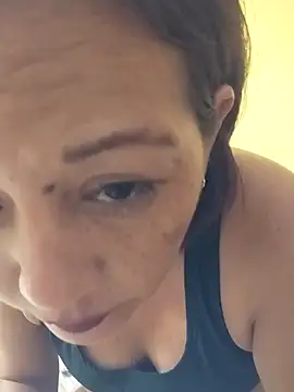 marinita13のライブXXXチャット