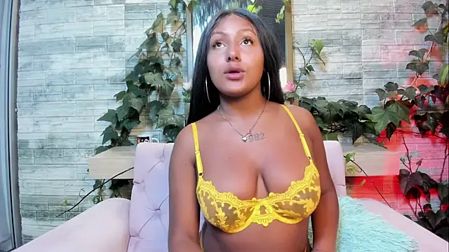 Chatroom XXX en direct de Emmadancer