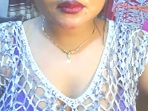 Chatroom XXX en direct de Nusrat_Faria07