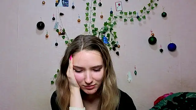 _kikiclark__'s Live XXX Chat