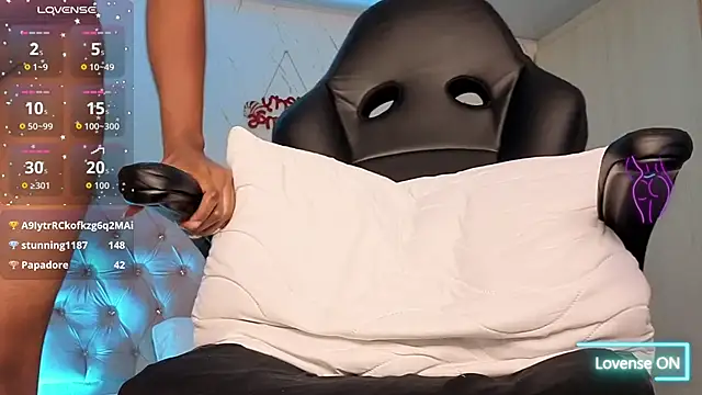 eliza_eup Adlı Modelin Canlı XXX Sohbeti