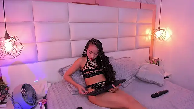 Chatroom XXX en direct de Lucia_jane