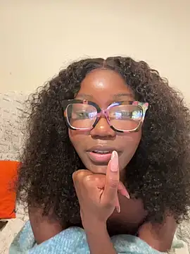 ebonysweetyyのライブXXXチャット