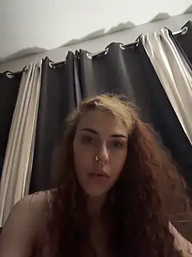 Pokazy przed kamerką – aurorasparkles