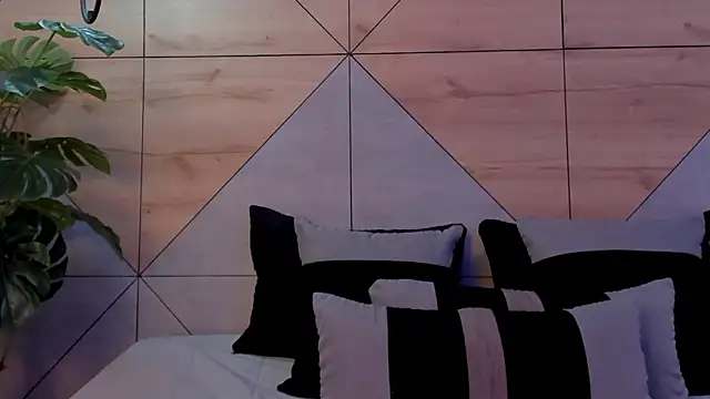 Chatroom XXX en direct de SophieeMills