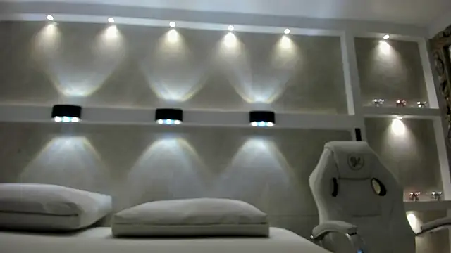 Онлайн чат XXX isaa_stone