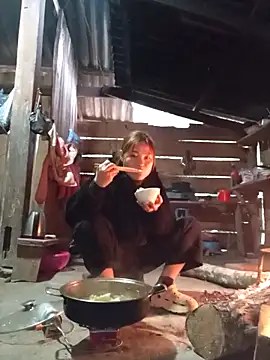 Lee-Thee 라이브 XXX 채팅