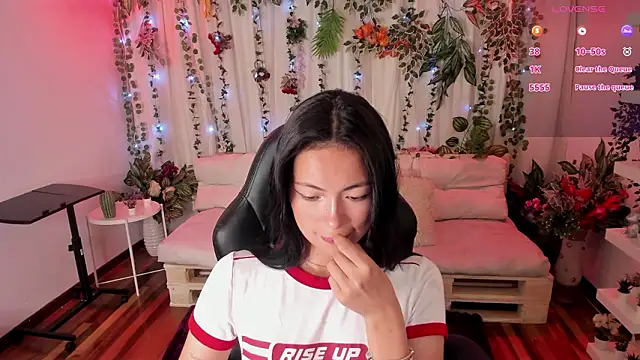 little_xioo_'s Live XXX Chat