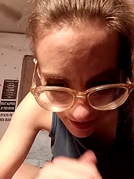 Chat +18 de snowbird1117 ao vivo