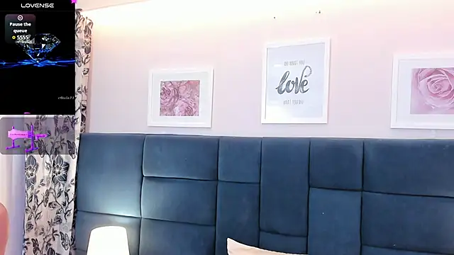 _lunari's Live XXX Chat